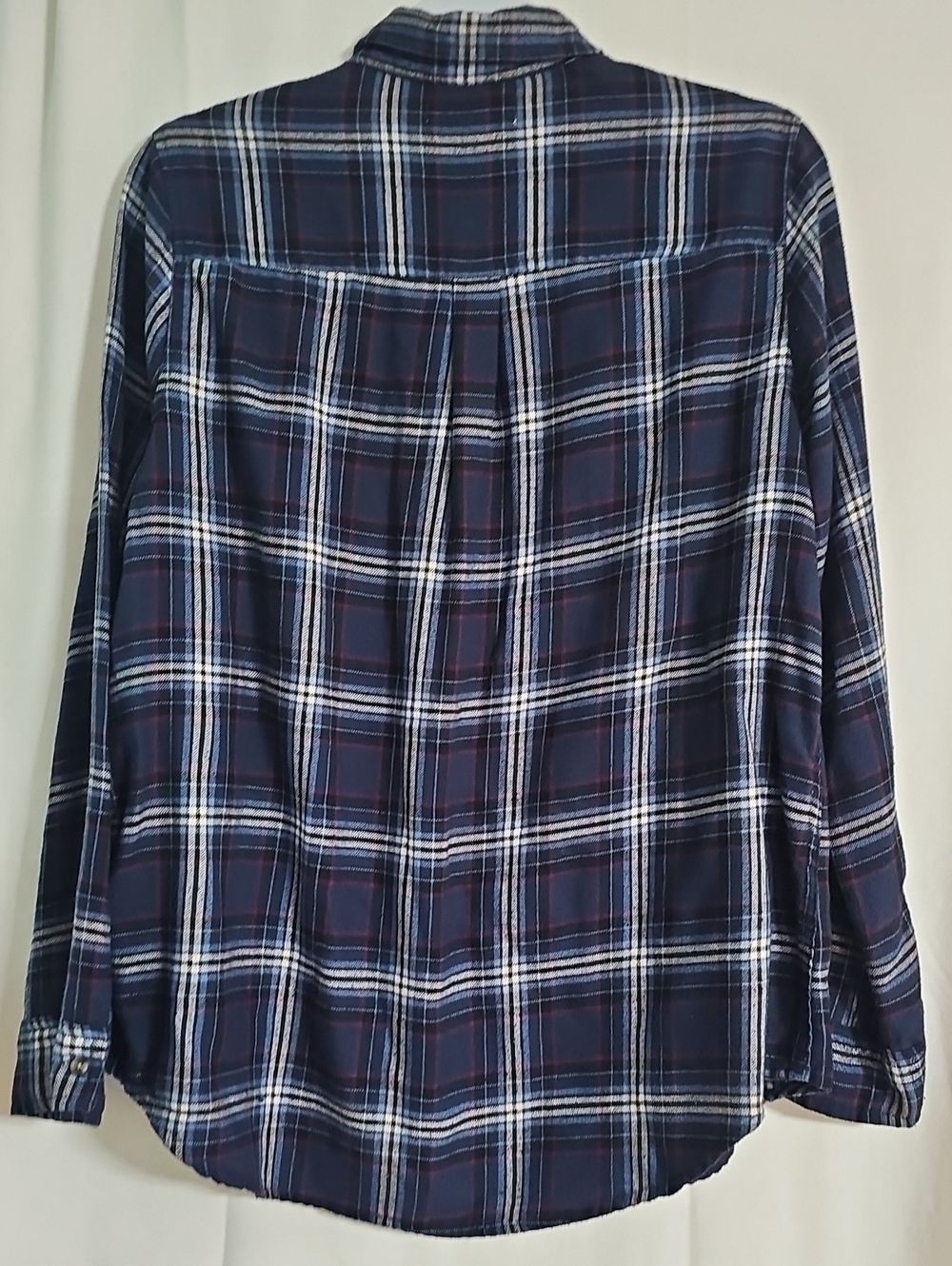 Hollister Womens Navy Plaid Button-Up Shirt - Picture 5 of 5